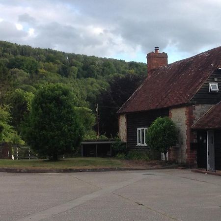 The Old Smithy Bed & Breakfast Duneton Exterior foto